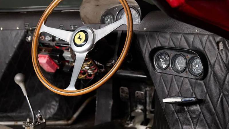 Уникальную Ferrari из 1960-х впервые выставят на продажу