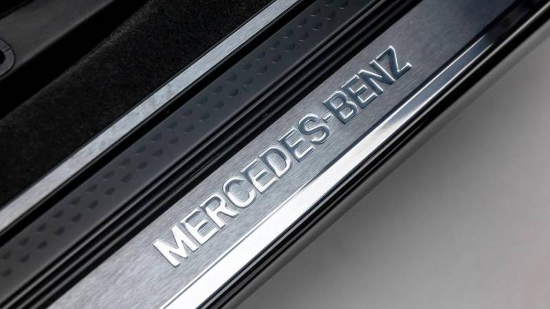 Практически новый Mercedes-Benz SL600 (R129) обнаружен в США