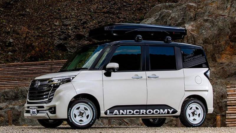 Toyota Roomy стилизовали под Land Cruiser